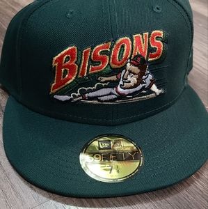 Bisons fitted hat , grailed red UB and white guts